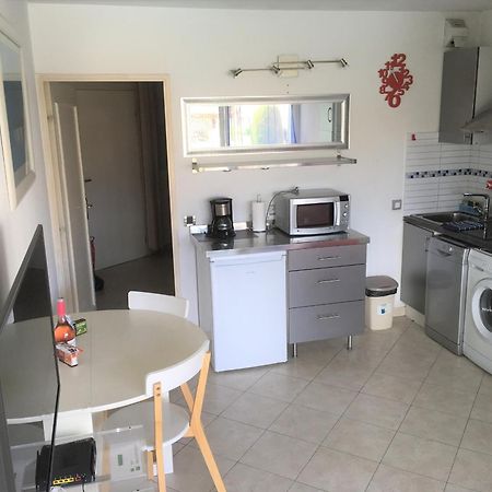 Agreable Appartement 4 Personnes A Villeneuve-Loubet Plage, Piscine, Mer, Commerces A Proximite 외부 사진