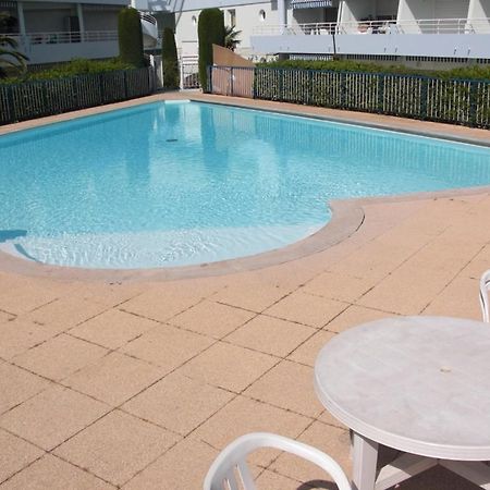 Agreable Appartement 4 Personnes A Villeneuve-Loubet Plage, Piscine, Mer, Commerces A Proximite 외부 사진
